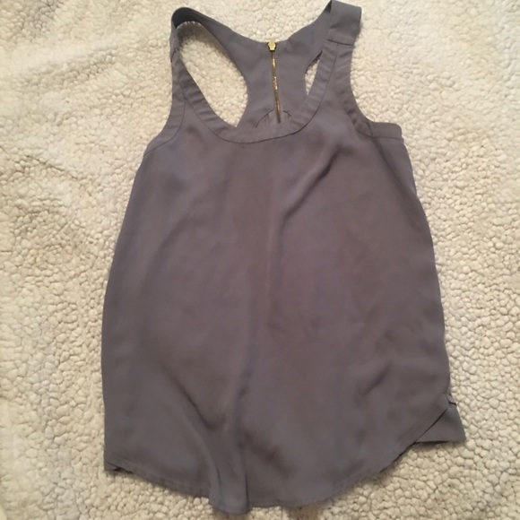 Gray tank - Picture 1 of 5